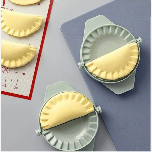 قالب پیراشکی DUMPLING MOULD